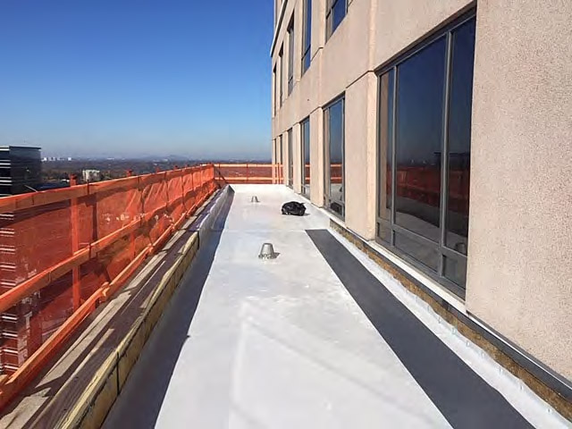 Roof Installation of JP Morgan Chase Buidling in Atlanta, Georgia